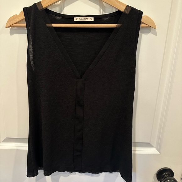 Pull&Bear Tops - Pull&Bear Tank Top V Neck